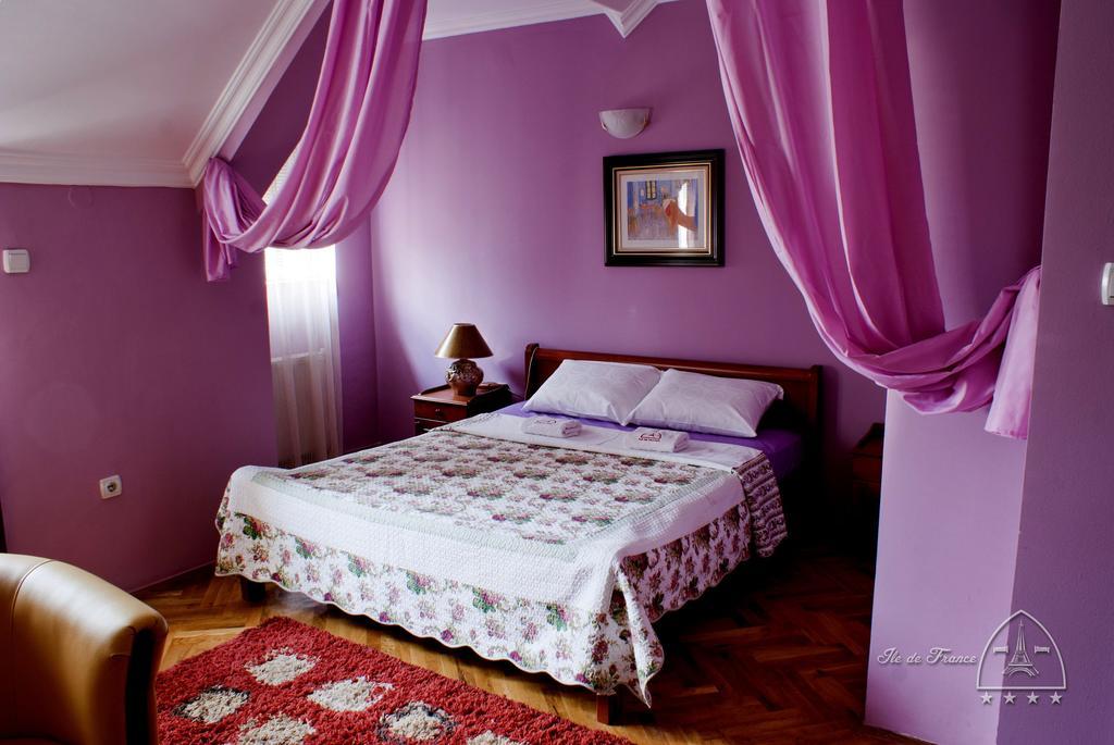 Vila Ile de France Novi Sad Chambre photo