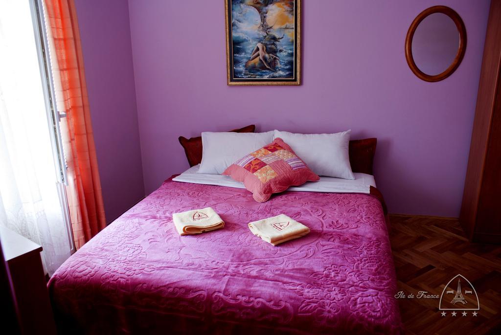 Vila Ile de France Novi Sad Chambre photo